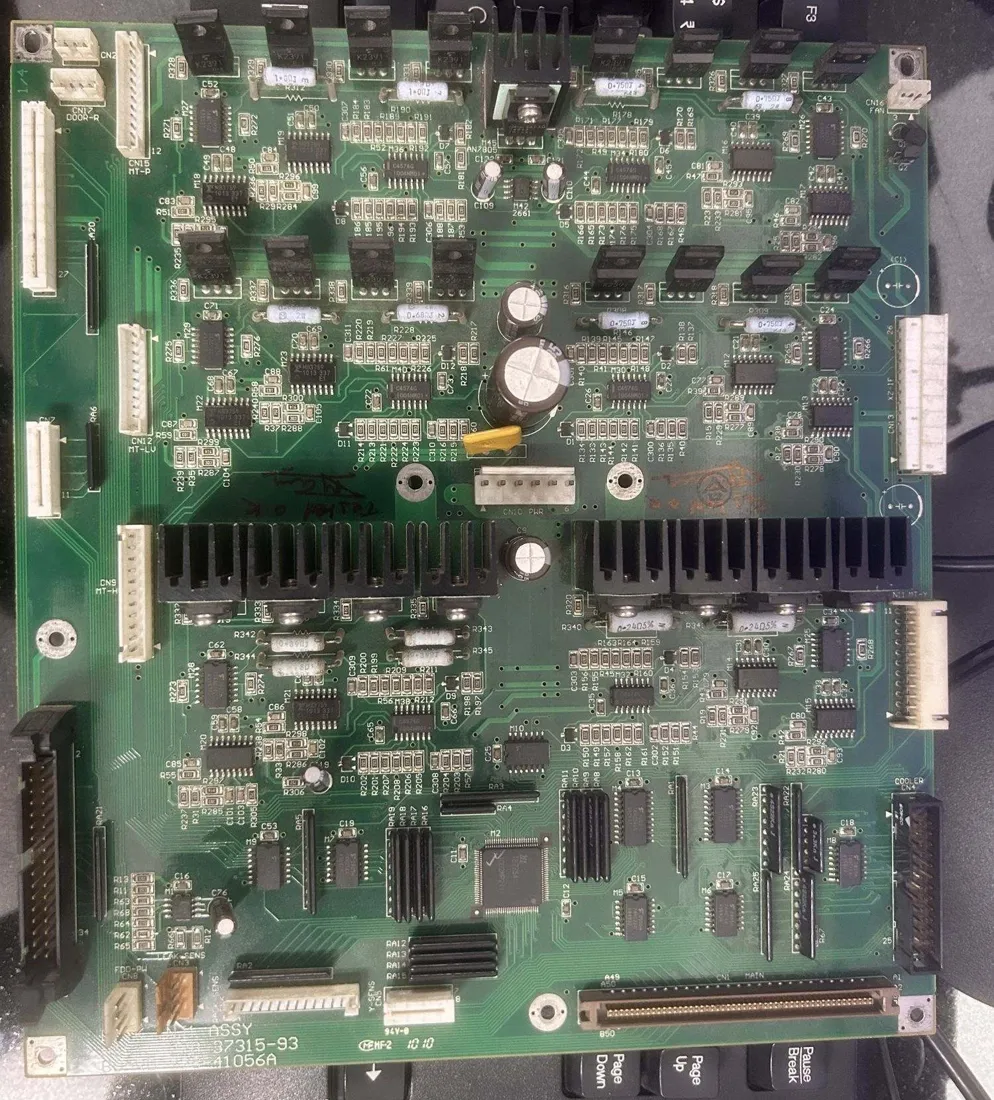 Autosampler motor drive board from the Shimadzu LC-2010CHT, with heat sinks and driver transistors.